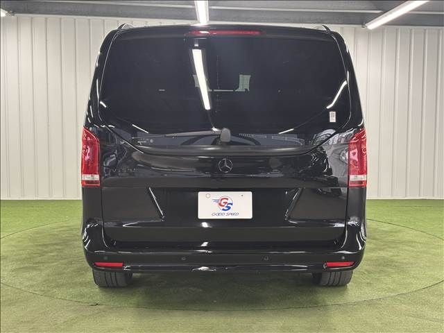 MERCEDES BENZ V class