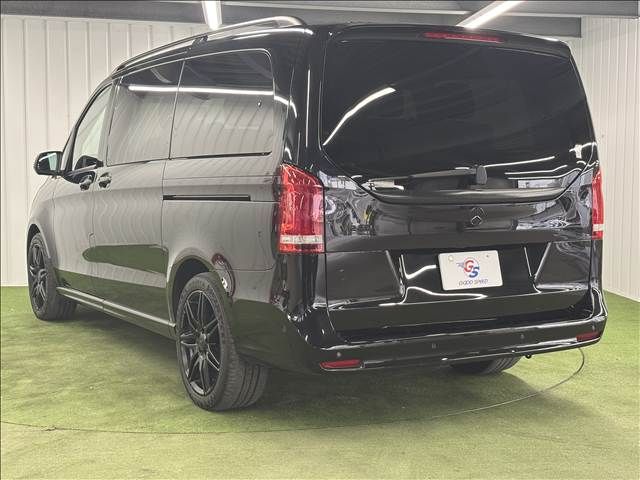 MERCEDES BENZ V class