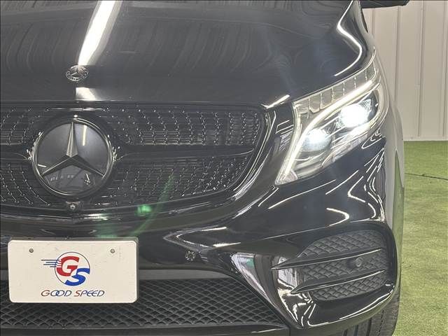 MERCEDES BENZ V class