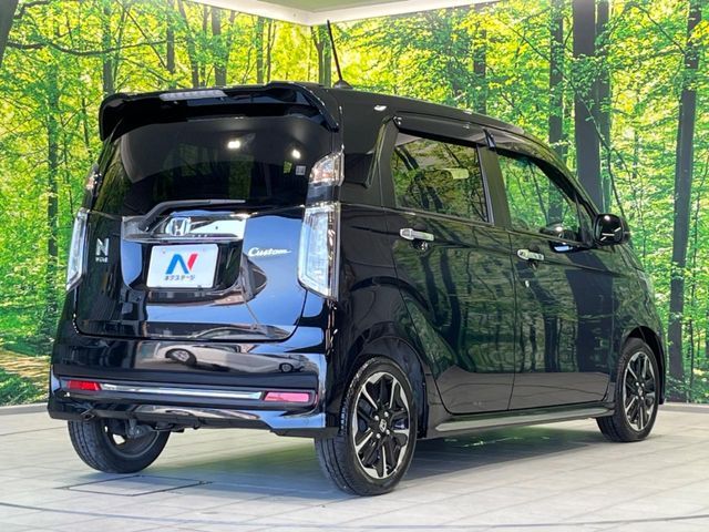 N-WGN CUSTOM