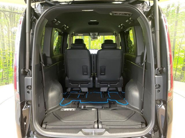 STEPWAGON e:HEV SPADA