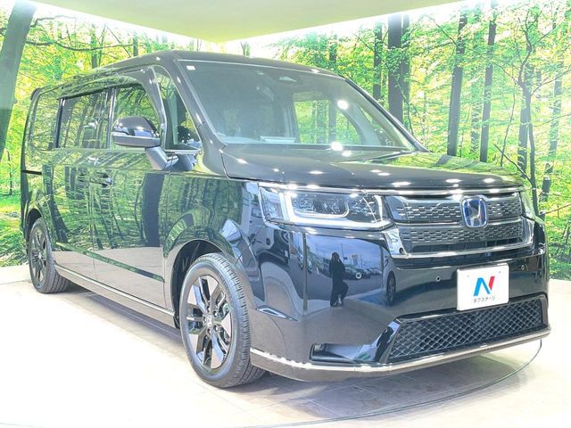 STEPWAGON e:HEV SPADA