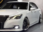 CROWN sedan