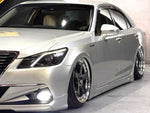 CROWN sedan hybrid