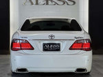 CROWN sedan