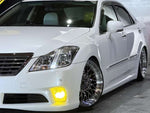CROWN sedan
