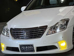 CROWN sedan