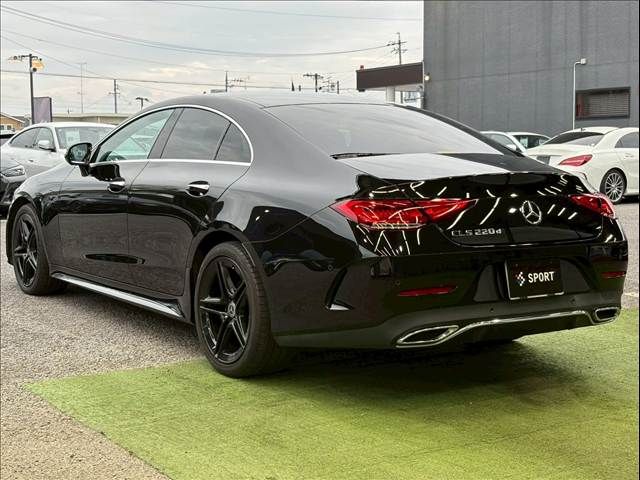 MERCEDES BENZ CLS class