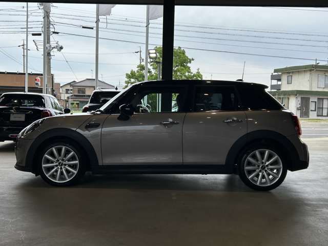 MINI COOPER D 5DOOR