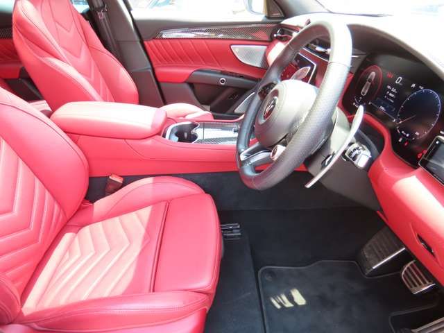 MASERATI Grecale