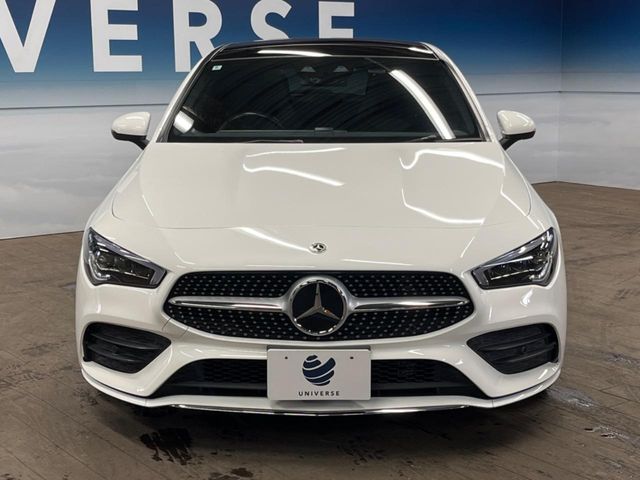 MERCEDES BENZ CLA Shooting Brake