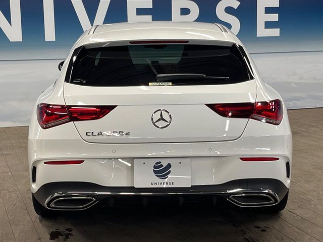 MERCEDES BENZ CLA Shooting Brake