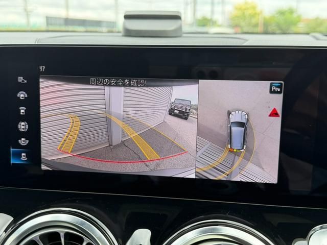 MERCEDES BENZ EQB