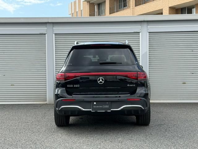 MERCEDES BENZ EQB