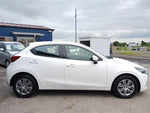MAZDA2