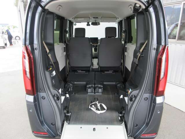 N BOX 4WD