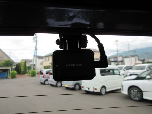 N BOX 4WD