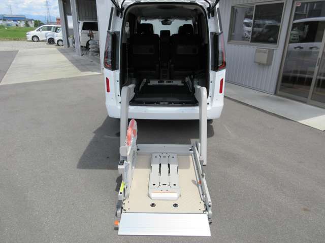 SERENA  WG 4WD