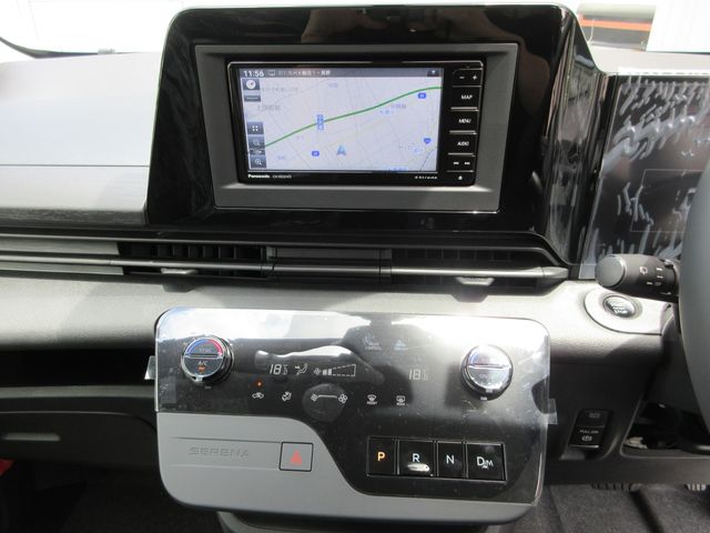 SERENA  WG 4WD