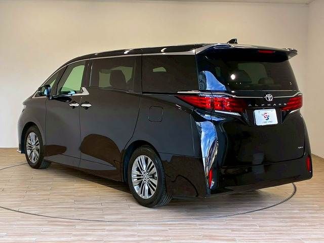 ALPHARD hybrid