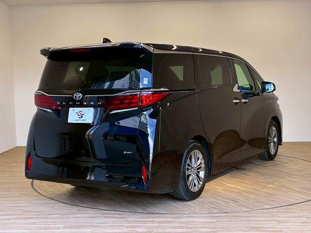 ALPHARD hybrid