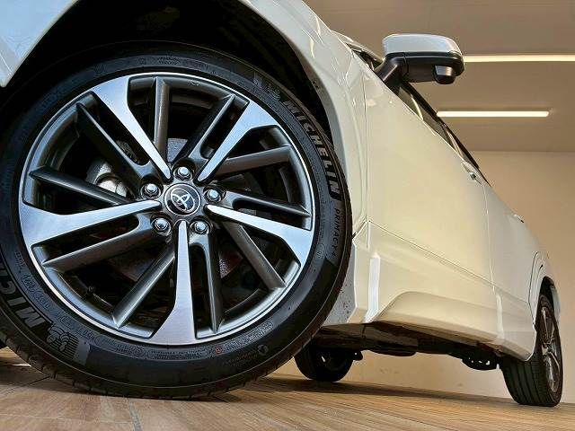 COROLLA CROSS HYBRID