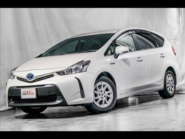 PRIUS Alpha
