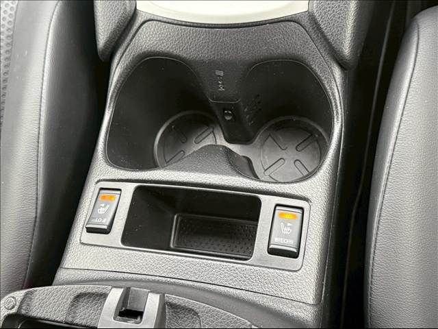 X-TRAIL 2WD
