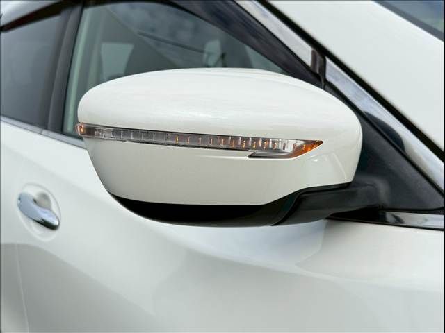 X-TRAIL 2WD