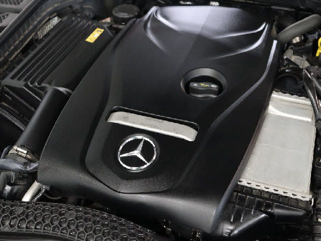 MERCEDES BENZ C class sedan
