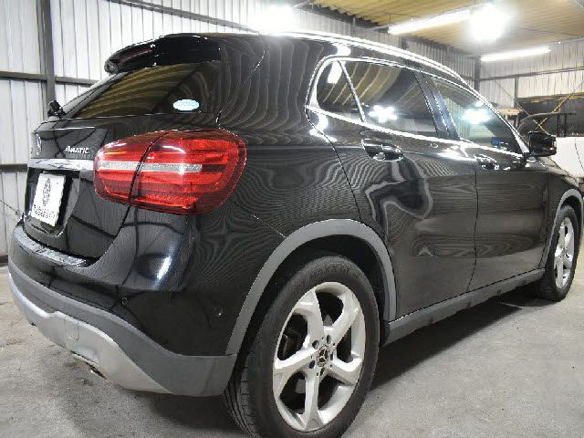 MERCEDES BENZ GLA class