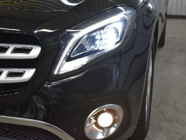 MERCEDES BENZ GLA class