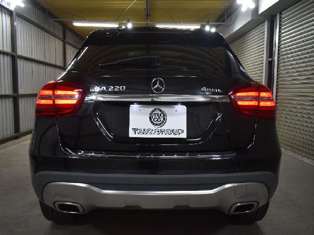 MERCEDES BENZ GLA class