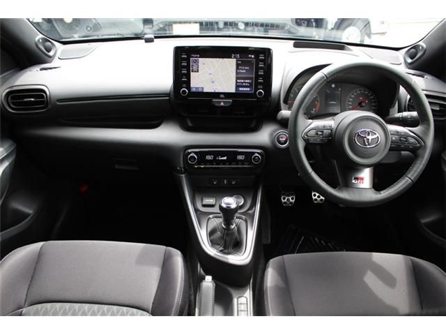 GR YARIS