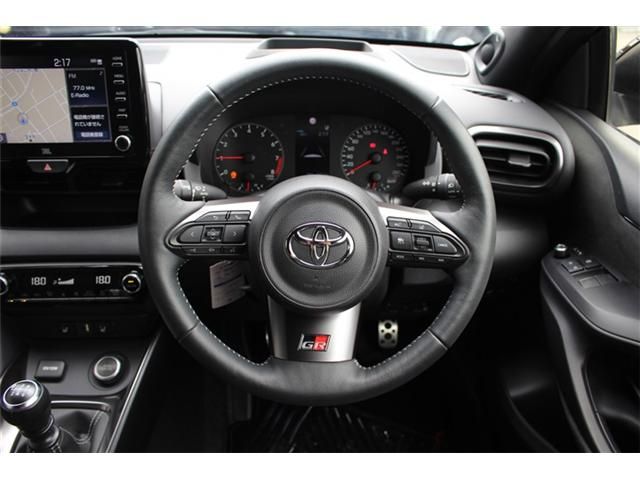 GR YARIS
