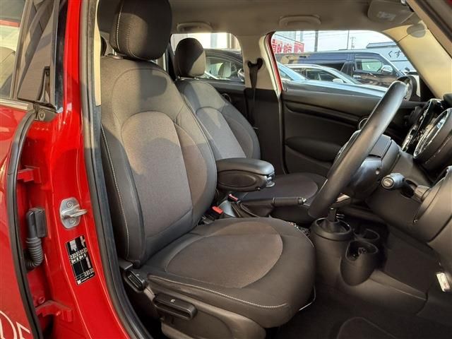 MINI COOPER 5DOOR