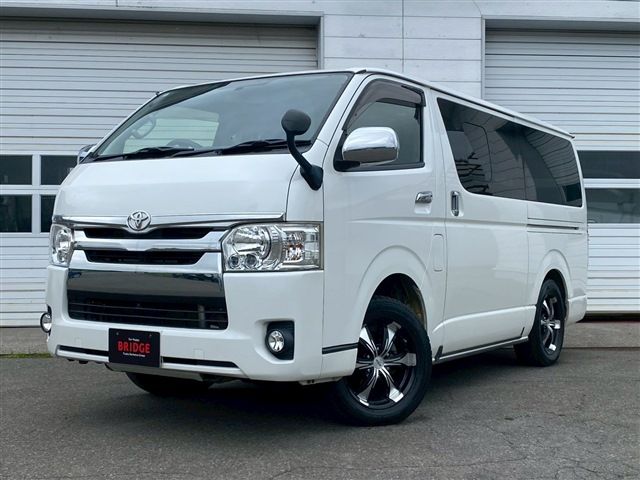 HIACE van 4WD