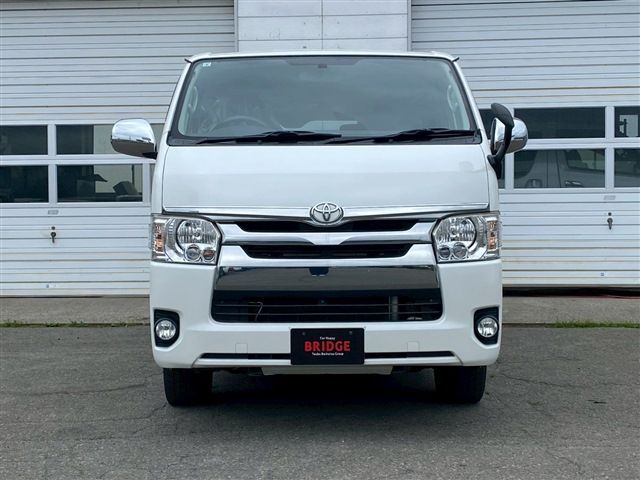 HIACE van 4WD