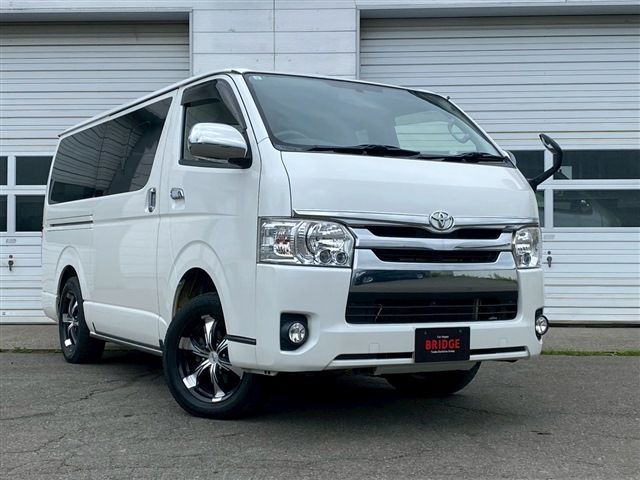 HIACE van 4WD