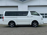 HIACE van 4WD