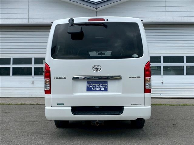 HIACE van 4WD
