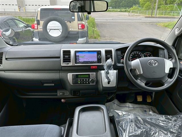 HIACE van 4WD