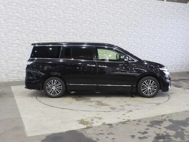 ELGRAND  4WD