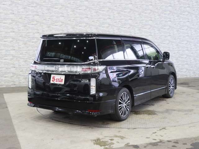 ELGRAND  4WD