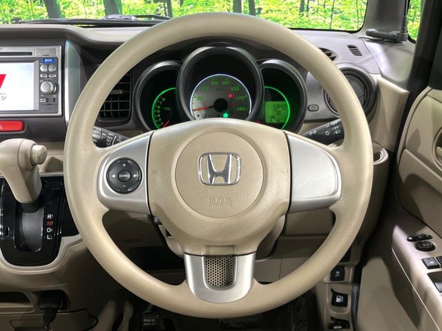 N BOX 4WD