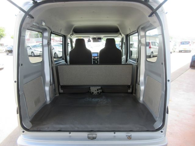 NV100 CLIPPER 4WD