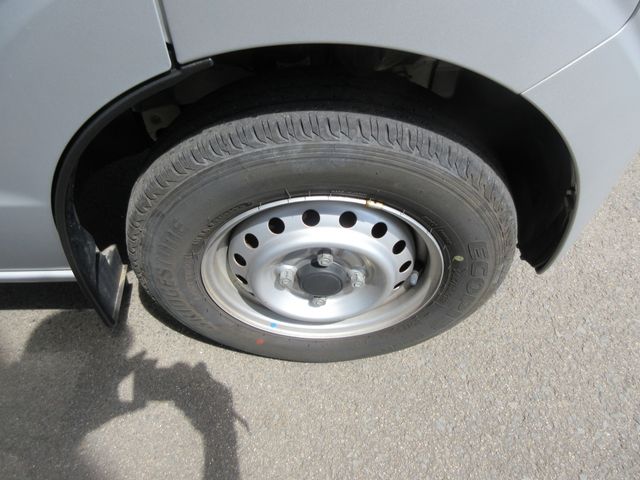 NV100 CLIPPER 4WD