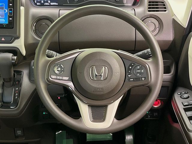 N BOX