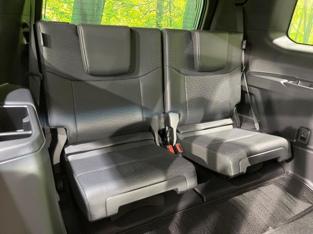 LANDCRUISER 250