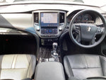 CROWN sedan